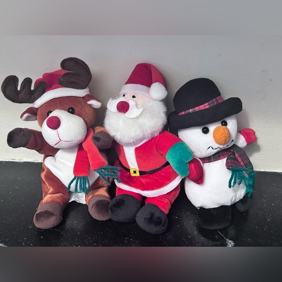 Vintage 1988 Chrisha Creations Playful Plush Christmas - Picture 1 of 5